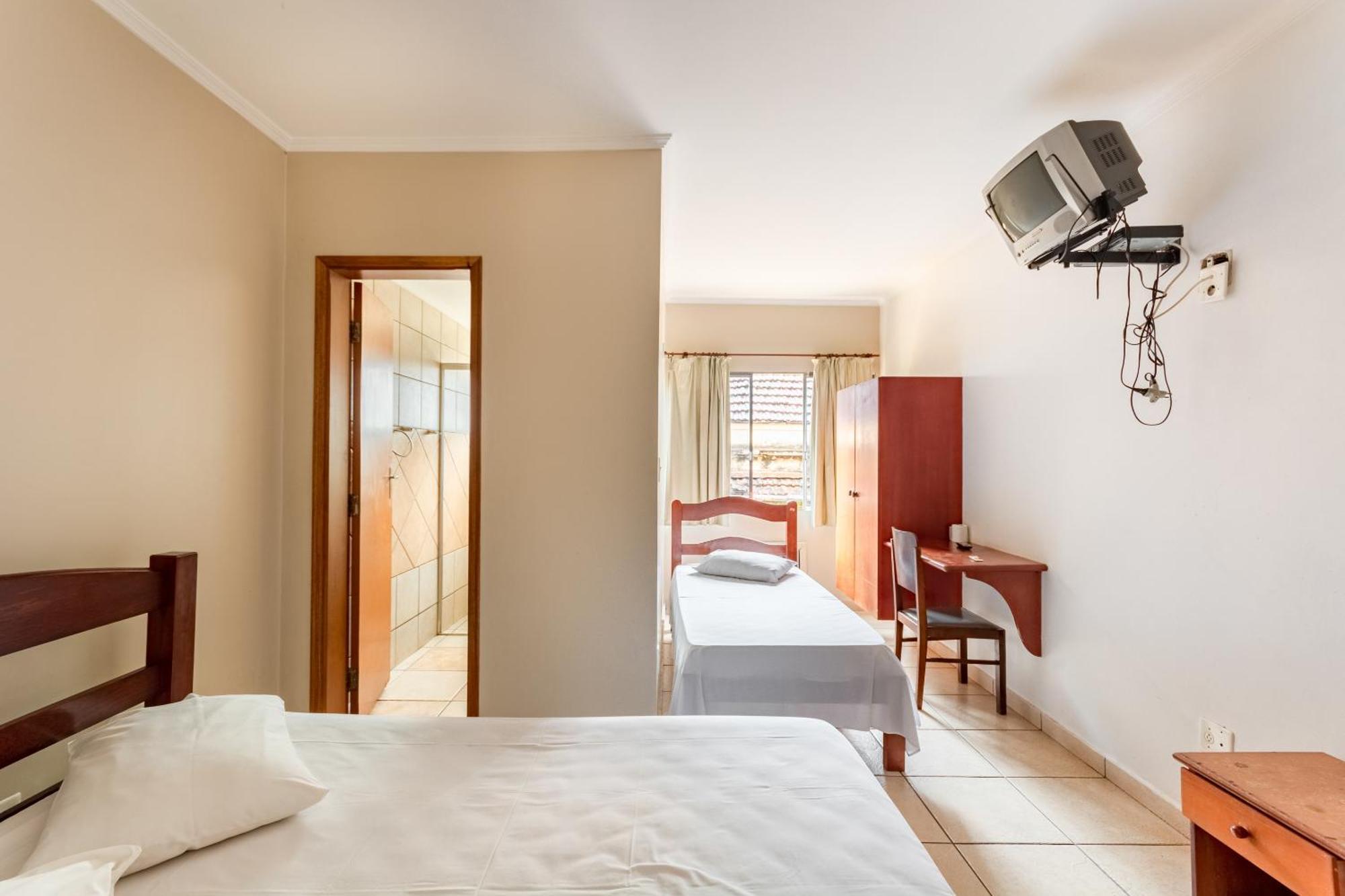 Oyo Hotel Vila Rica, ريبيراو بريتو المظهر الخارجي الصورة
