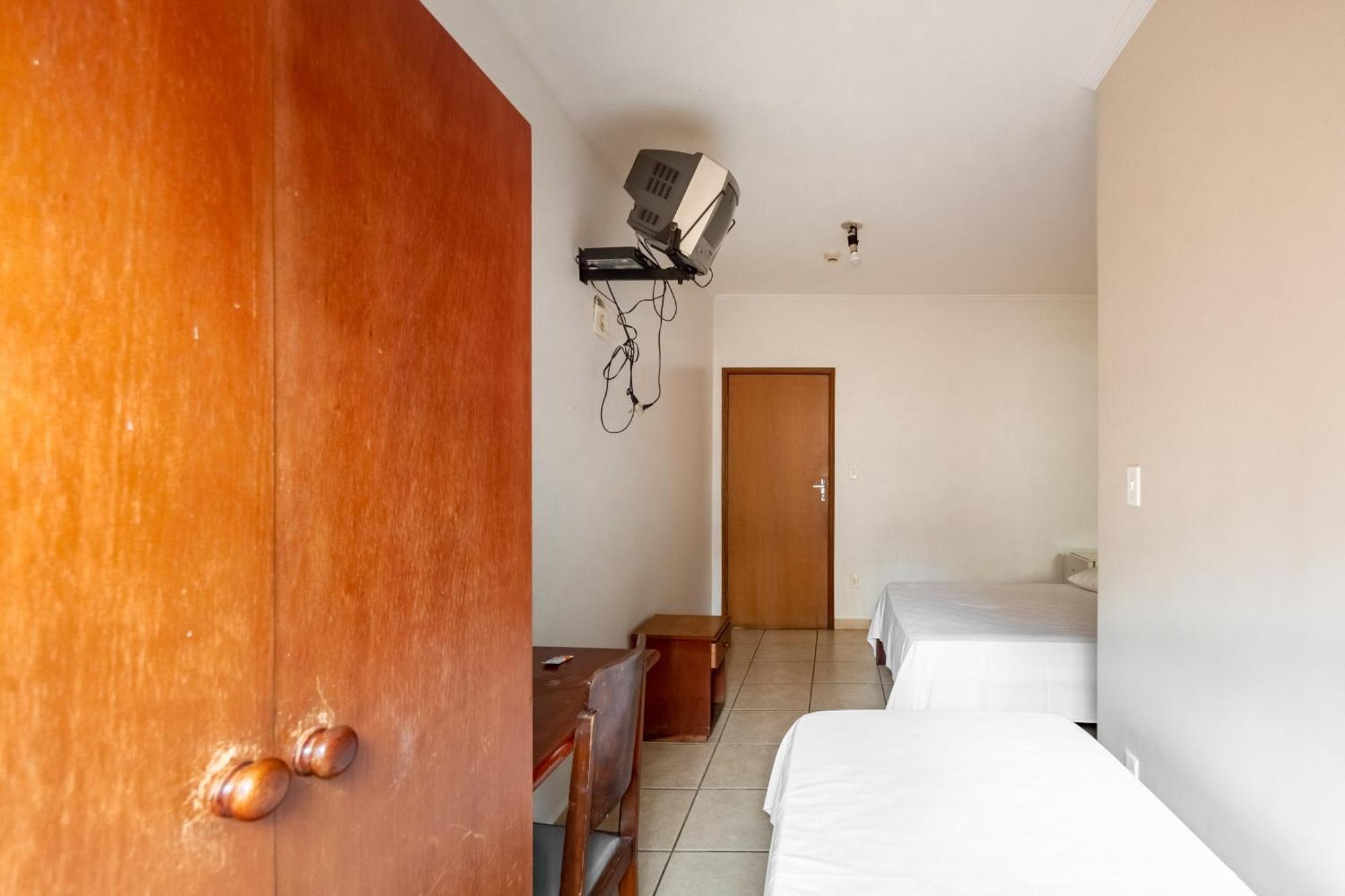 Oyo Hotel Vila Rica, ريبيراو بريتو المظهر الخارجي الصورة