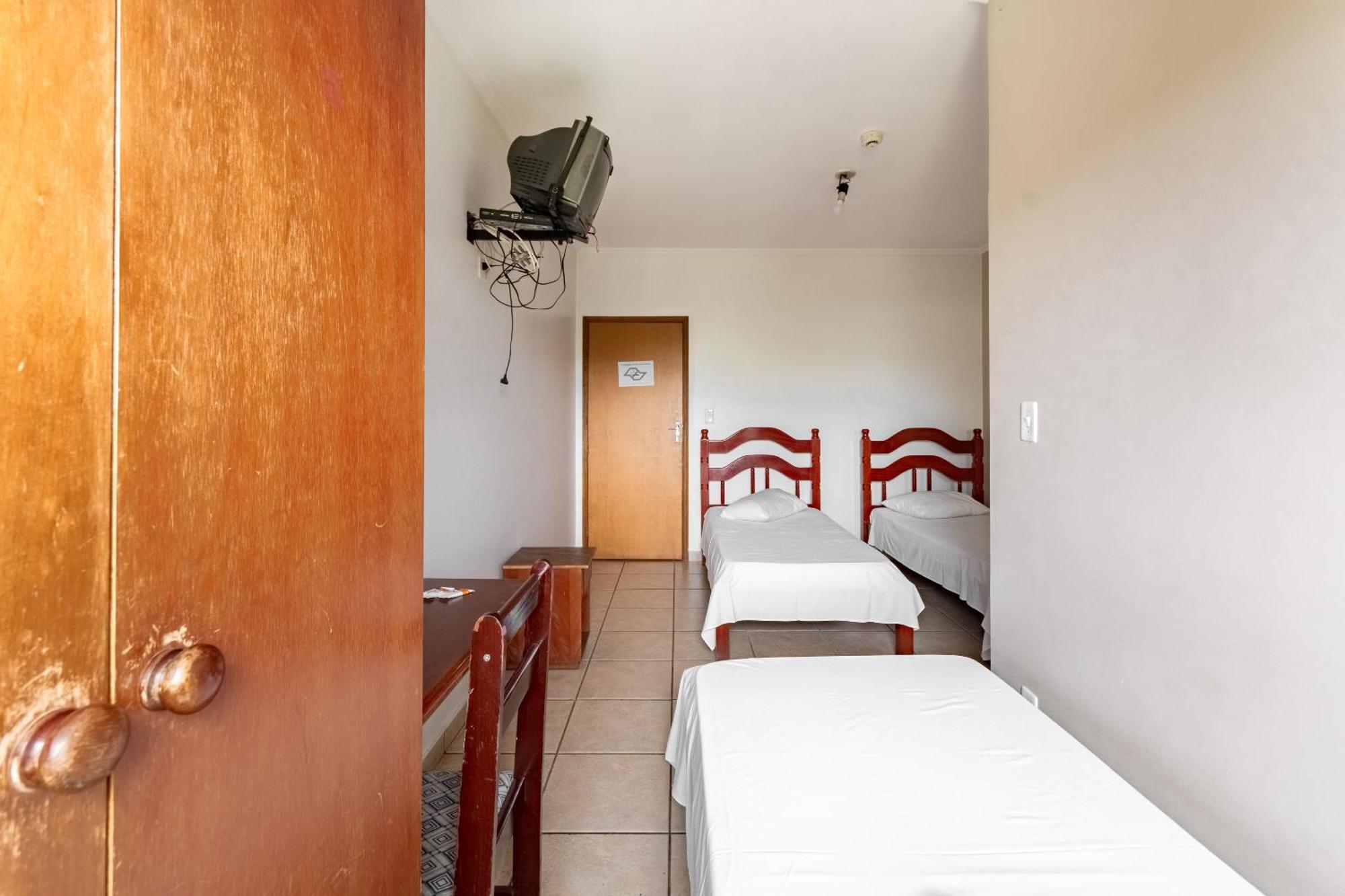 Oyo Hotel Vila Rica, ريبيراو بريتو المظهر الخارجي الصورة