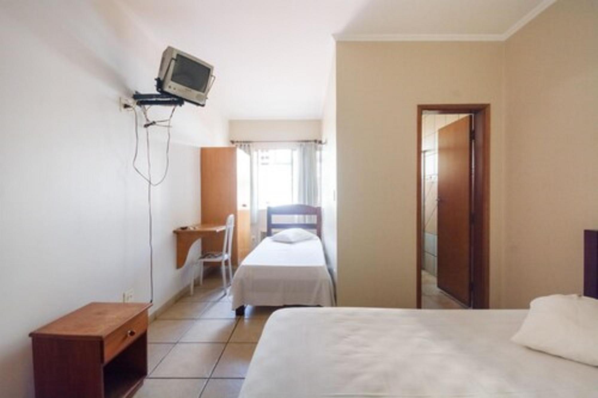 Oyo Hotel Vila Rica, ريبيراو بريتو المظهر الخارجي الصورة