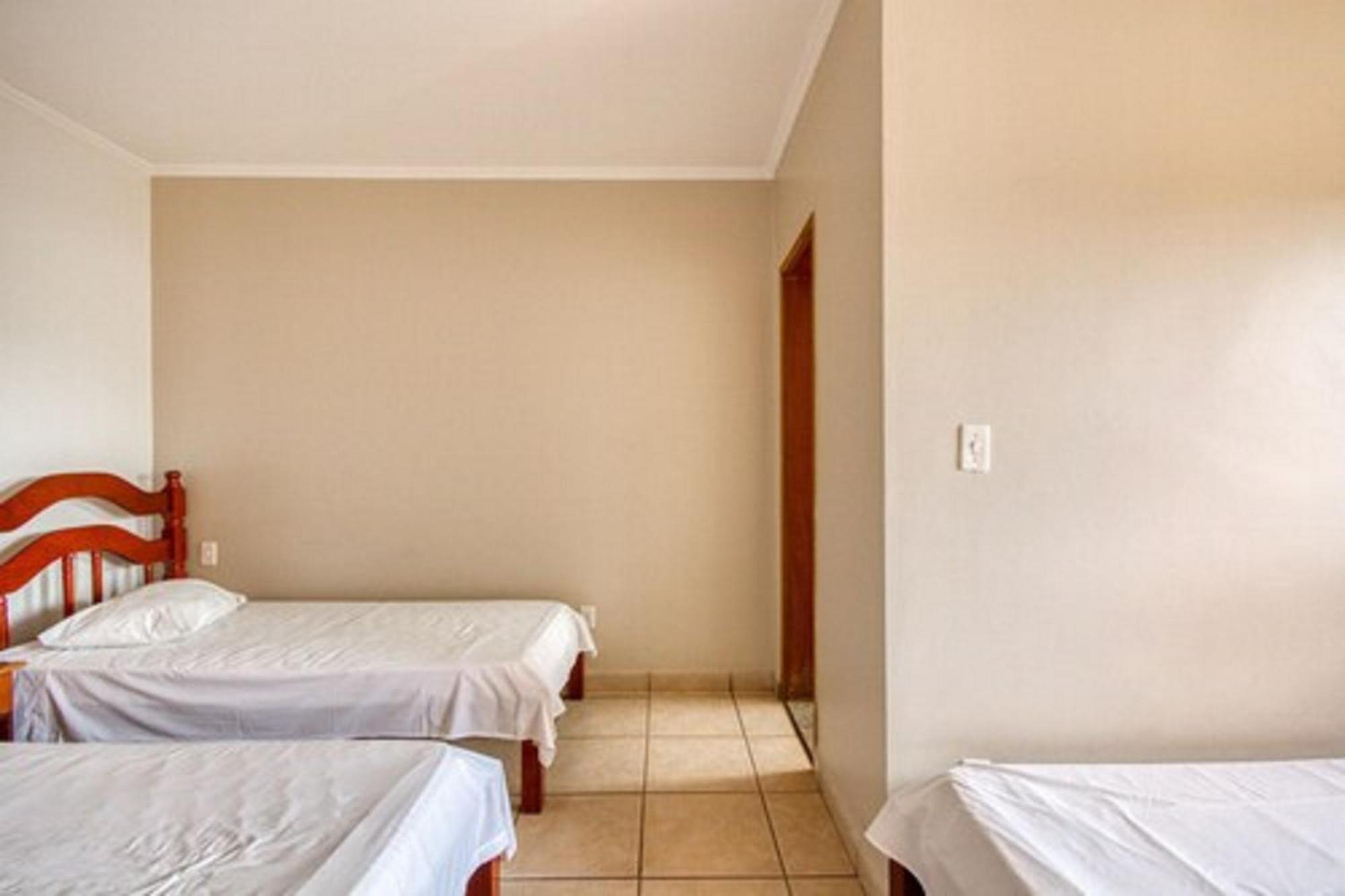 Oyo Hotel Vila Rica, ريبيراو بريتو المظهر الخارجي الصورة